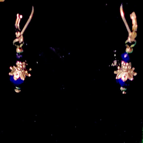 Beautiful earrings made w/'blue lapis beads!! - Picture 6 of 6